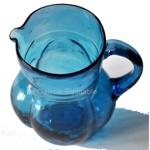 Pichet Carafe en verre turquoise - La Galerie Equitable