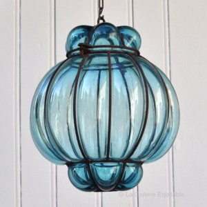 Lampe boule turquoise