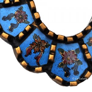Miroir du Pérou avec décor peint bleu - La Galerie Equitable