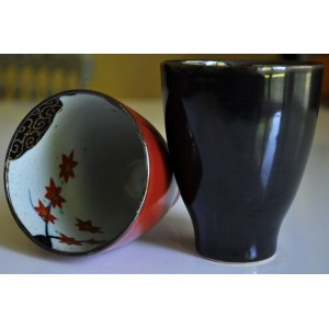 Les 2 tasses à thé japonaises - La Galerie Equitable